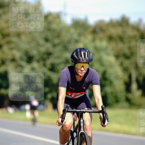 07.09.2025 - 19. Norderstedt Triathlon Michael Burmester http://msf.ph/oto/8834933 07.09.2025 12:26:55 Radfahren 194, 1256 meine-sportfotos.de