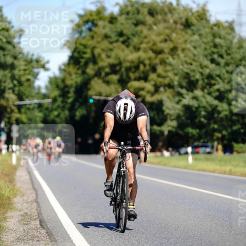 07.09.2025 - 19. Norderstedt Triathlon Michael Burmester http://msf.ph/oto/8835071 07.09.2025 12:28:20 Radfahren 141 meine-sportfotos.de