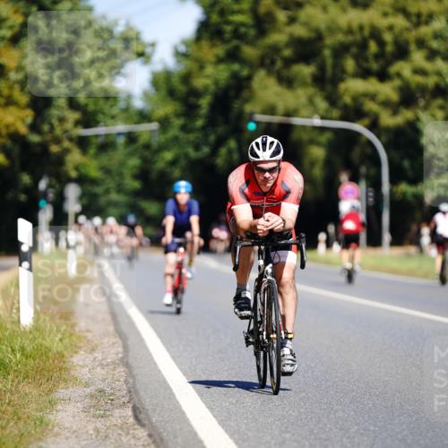 07.09.2025 - 19. Norderstedt Triathlon Michael Burmester http://msf.ph/oto/8835132 07.09.2025 12:29:00 Radfahren 851 meine-sportfotos.de