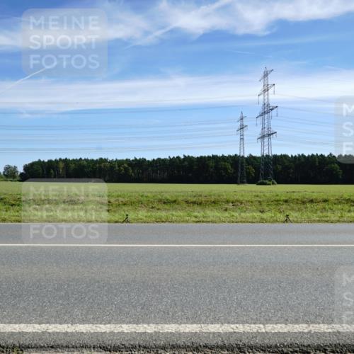 07.09.2025 - 19. Norderstedt Triathlon Michael Burmester http://msf.ph/oto/8835154 07.09.2025 12:00:31 Radfahren 216, 292, 1280, 1343, 1361 meine-sportfotos.de