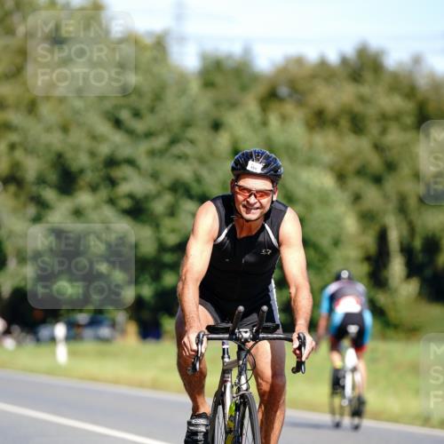07.09.2025 - 19. Norderstedt Triathlon Michael Burmester http://msf.ph/oto/8835199 07.09.2025 12:29:40 Radfahren 159, 1385 meine-sportfotos.de