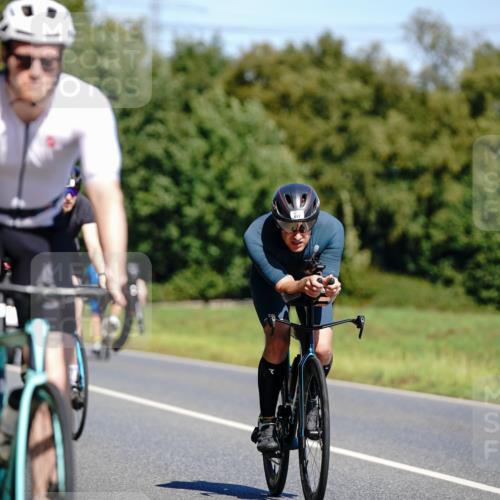 07.09.2025 - 19. Norderstedt Triathlon Michael Burmester http://msf.ph/oto/8835239 07.09.2025 12:29:59 Radfahren 145, 177, 251, 737, 811 meine-sportfotos.de
