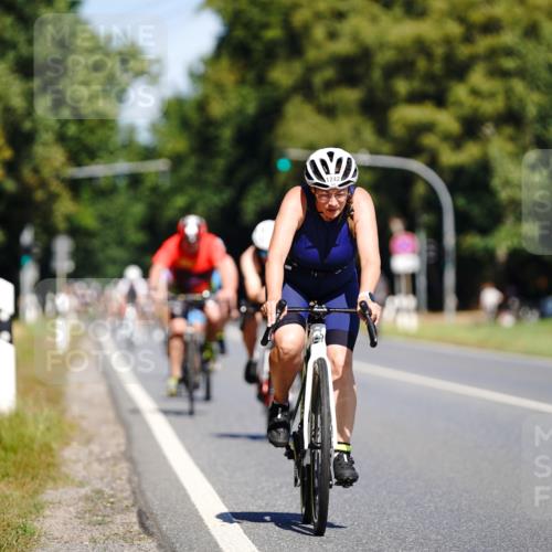 07.09.2025 - 19. Norderstedt Triathlon Michael Burmester http://msf.ph/oto/8835273 07.09.2025 12:30:18 Radfahren 1242, 1391 meine-sportfotos.de