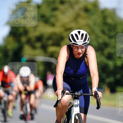 07.09.2025 - 19. Norderstedt Triathlon Michael Burmester http://msf.ph/oto/8835275 07.09.2025 12:30:19 Radfahren 1242, 1307, 1391 meine-sportfotos.de