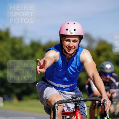 07.09.2025 - 19. Norderstedt Triathlon Michael Burmester http://msf.ph/oto/8835320 07.09.2025 12:30:36 Radfahren 715, 1295 meine-sportfotos.de