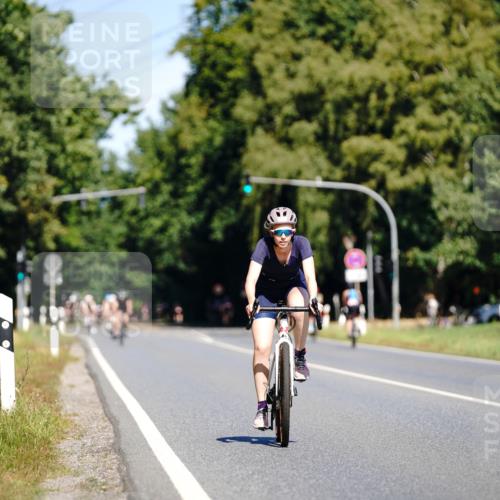 07.09.2025 - 19. Norderstedt Triathlon Michael Burmester http://msf.ph/oto/8835339 07.09.2025 12:30:56 Radfahren 721 meine-sportfotos.de