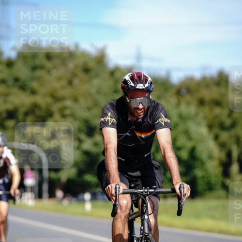 07.09.2025 - 19. Norderstedt Triathlon Michael Burmester http://msf.ph/oto/8835400 07.09.2025 12:31:25 Radfahren 227, 1238, 1311 meine-sportfotos.de