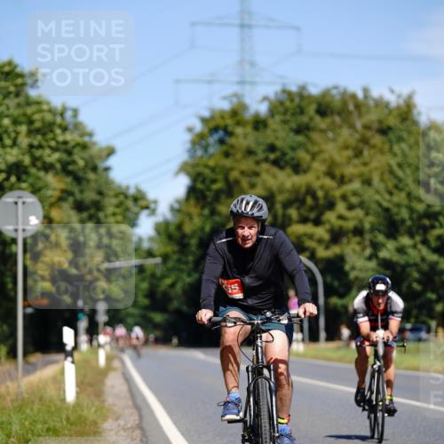 07.09.2025 - 19. Norderstedt Triathlon Michael Burmester http://msf.ph/oto/8835425 07.09.2025 12:31:34 Radfahren 713, 1255 meine-sportfotos.de