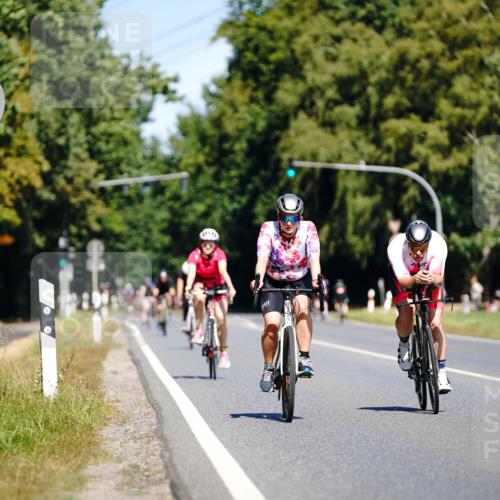 07.09.2025 - 19. Norderstedt Triathlon Michael Burmester http://msf.ph/oto/8835442 07.09.2025 12:31:53 Radfahren 302, 738, 1322 meine-sportfotos.de