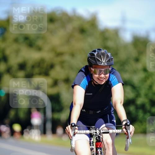 07.09.2025 - 19. Norderstedt Triathlon Michael Burmester http://msf.ph/oto/8835483 07.09.2025 12:32:09 Radfahren 761 meine-sportfotos.de