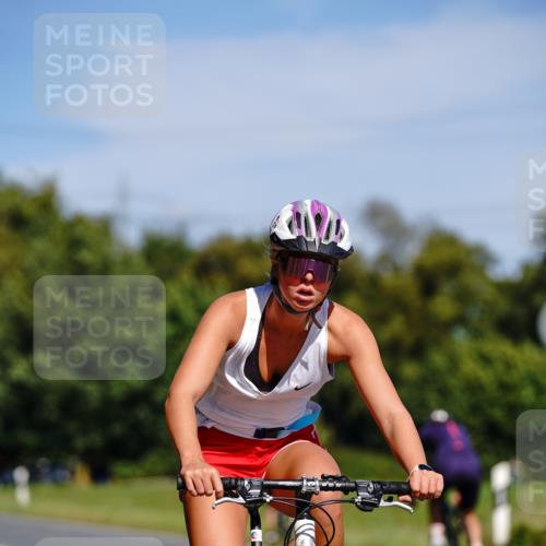 07.09.2025 - 19. Norderstedt Triathlon Michael Burmester http://msf.ph/oto/8835522 07.09.2025 12:32:41 Radfahren 195, 724 meine-sportfotos.de