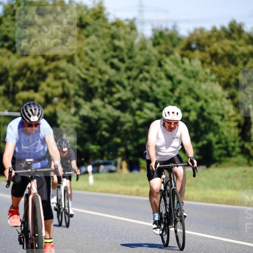 07.09.2025 - 19. Norderstedt Triathlon Michael Burmester http://msf.ph/oto/8835536 07.09.2025 12:33:04 Radfahren 718, 739, 853, 1276 meine-sportfotos.de