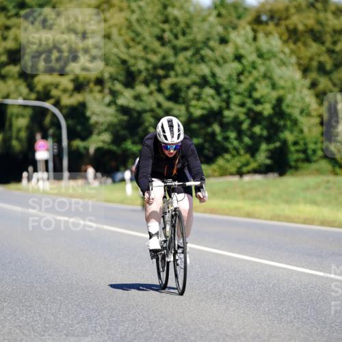 07.09.2025 - 19. Norderstedt Triathlon Michael Burmester http://msf.ph/oto/8835608 07.09.2025 12:33:57 Radfahren 852 meine-sportfotos.de