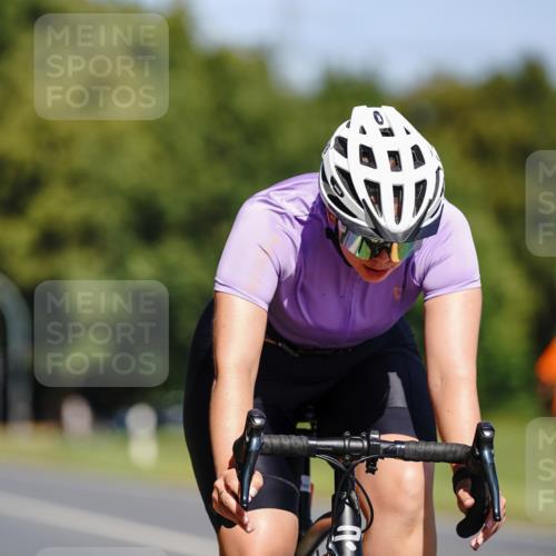 07.09.2025 - 19. Norderstedt Triathlon Michael Burmester http://msf.ph/oto/8835666 07.09.2025 12:35:05 Radfahren 176 meine-sportfotos.de