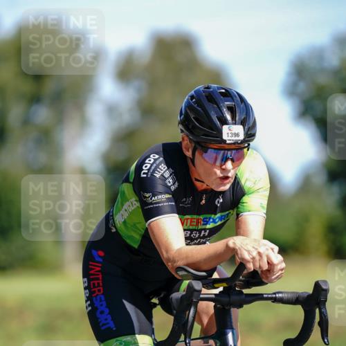 07.09.2025 - 19. Norderstedt Triathlon Michael Burmester http://msf.ph/oto/8835673 07.09.2025 12:35:12 Radfahren 213, 827, 1396 meine-sportfotos.de