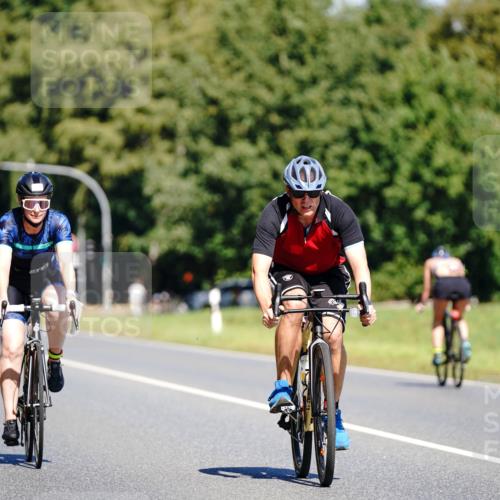 07.09.2025 - 19. Norderstedt Triathlon Michael Burmester http://msf.ph/oto/8835743 07.09.2025 12:35:49 Radfahren 283, 786, 810 meine-sportfotos.de