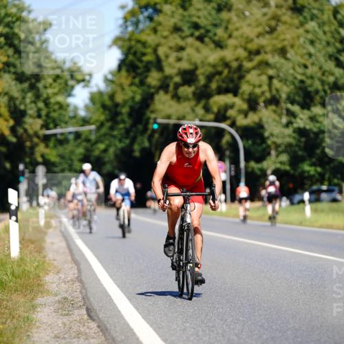 07.09.2025 - 19. Norderstedt Triathlon Michael Burmester http://msf.ph/oto/8835769 07.09.2025 12:36:18 Radfahren 1216 meine-sportfotos.de