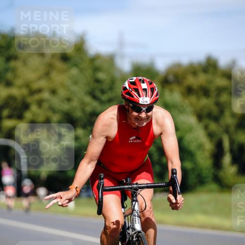 07.09.2025 - 19. Norderstedt Triathlon Michael Burmester http://msf.ph/oto/8835771 07.09.2025 12:36:20 Radfahren 1216 meine-sportfotos.de