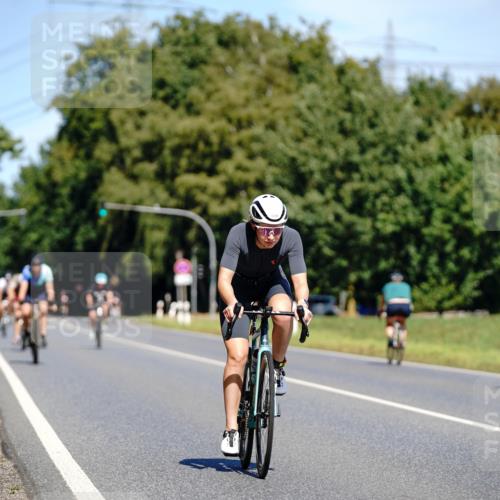 07.09.2025 - 19. Norderstedt Triathlon Michael Burmester http://msf.ph/oto/8835853 07.09.2025 12:37:30 Radfahren 1234, 1373 meine-sportfotos.de