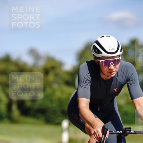 07.09.2025 - 19. Norderstedt Triathlon Michael Burmester http://msf.ph/oto/8835857 07.09.2025 12:37:31 Radfahren 1234, 1373 meine-sportfotos.de