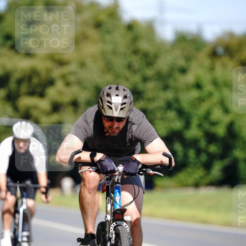 07.09.2025 - 19. Norderstedt Triathlon Michael Burmester http://msf.ph/oto/8835929 07.09.2025 12:38:10 Radfahren 781, 1290 meine-sportfotos.de