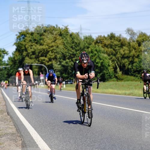 07.09.2025 - 19. Norderstedt Triathlon Michael Burmester http://msf.ph/oto/8835980 07.09.2025 12:38:35 Radfahren 224, 247, 309, 766, 1262 meine-sportfotos.de
