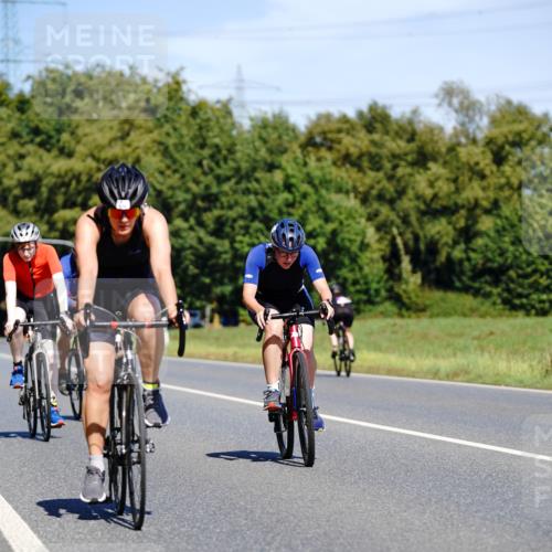 07.09.2025 - 19. Norderstedt Triathlon Michael Burmester http://msf.ph/oto/8835985 07.09.2025 12:38:36 Radfahren 224, 247, 309, 766, 808, 1262 meine-sportfotos.de