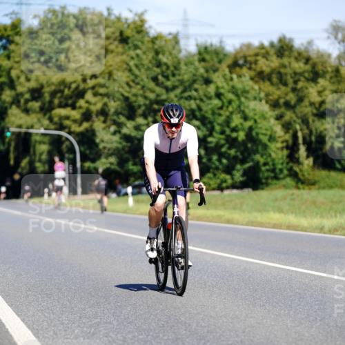 07.09.2025 - 19. Norderstedt Triathlon Michael Burmester http://msf.ph/oto/8836007 07.09.2025 12:38:48 Radfahren 754, 1384 meine-sportfotos.de