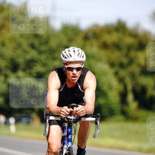 07.09.2025 - 19. Norderstedt Triathlon Michael Burmester http://msf.ph/oto/8836054 07.09.2025 12:39:15 Radfahren 813, 1382 meine-sportfotos.de