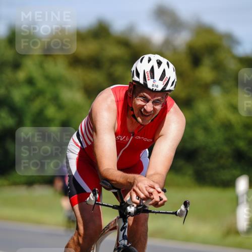 07.09.2025 - 19. Norderstedt Triathlon Michael Burmester http://msf.ph/oto/8836121 07.09.2025 12:40:51 Radfahren 816, 1230 meine-sportfotos.de