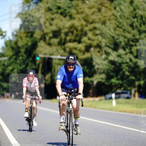07.09.2025 - 19. Norderstedt Triathlon Michael Burmester http://msf.ph/oto/8836130 07.09.2025 12:40:59 Radfahren 197, 1263 meine-sportfotos.de