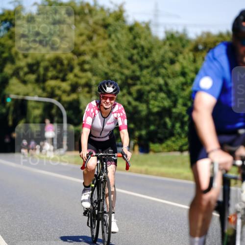 07.09.2025 - 19. Norderstedt Triathlon Michael Burmester http://msf.ph/oto/8836136 07.09.2025 12:41:01 Radfahren 197, 1263 meine-sportfotos.de
