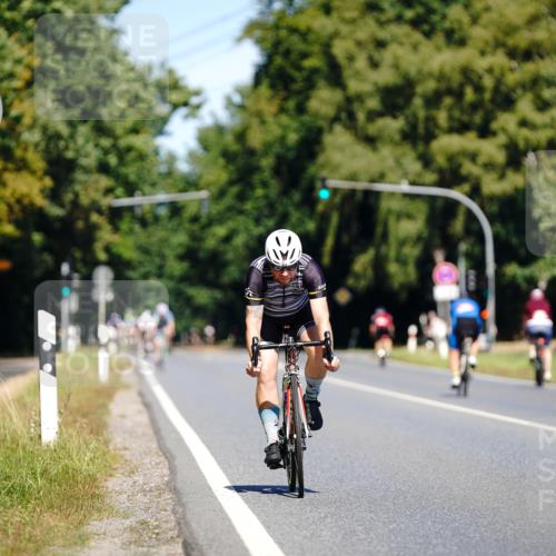 07.09.2025 - 19. Norderstedt Triathlon Michael Burmester http://msf.ph/oto/8836147 07.09.2025 12:41:25 Radfahren 858 meine-sportfotos.de