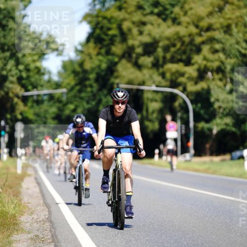 07.09.2025 - 19. Norderstedt Triathlon Michael Burmester http://msf.ph/oto/8836170 07.09.2025 12:41:42 Radfahren 752 meine-sportfotos.de