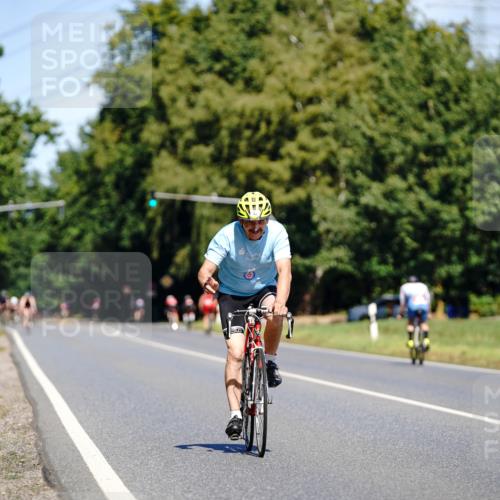 07.09.2025 - 19. Norderstedt Triathlon Michael Burmester http://msf.ph/oto/8836214 07.09.2025 12:41:56 Radfahren 150, 762 meine-sportfotos.de