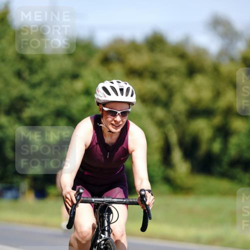 07.09.2025 - 19. Norderstedt Triathlon Michael Burmester http://msf.ph/oto/8836314 07.09.2025 12:42:52 Radfahren 141, 265 meine-sportfotos.de