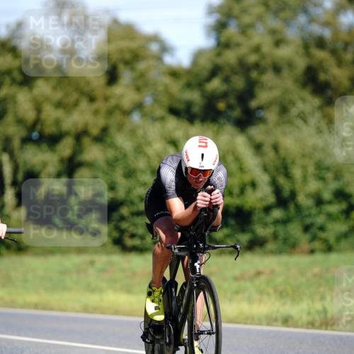 07.09.2025 - 19. Norderstedt Triathlon Michael Burmester http://msf.ph/oto/8836474 07.09.2025 12:44:47 Radfahren 209, 1360 meine-sportfotos.de
