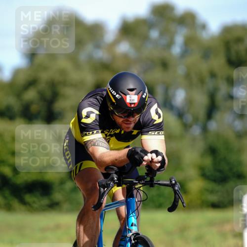 07.09.2025 - 19. Norderstedt Triathlon Michael Burmester http://msf.ph/oto/8836544 07.09.2025 12:47:33 Radfahren 331 meine-sportfotos.de