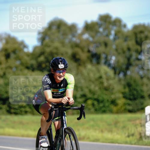 07.09.2025 - 19. Norderstedt Triathlon Michael Burmester http://msf.ph/oto/8836573 07.09.2025 12:47:49 Radfahren 318, 825, 1396 meine-sportfotos.de