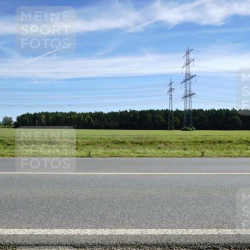 07.09.2025 - 19. Norderstedt Triathlon Michael Burmester http://msf.ph/oto/8837204 07.09.2025 12:02:29 Radfahren 251, 776, 1223, 1386 meine-sportfotos.de