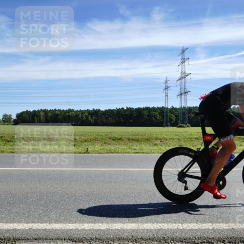 07.09.2025 - 19. Norderstedt Triathlon Michael Burmester http://msf.ph/oto/8840028 07.09.2025 12:17:43 Radfahren 212, 1369 meine-sportfotos.de