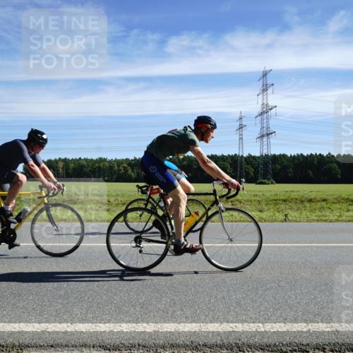 07.09.2025 - 19. Norderstedt Triathlon Michael Burmester http://msf.ph/oto/8840723 07.09.2025 12:22:05 Radfahren 188, 1346, 1398 meine-sportfotos.de