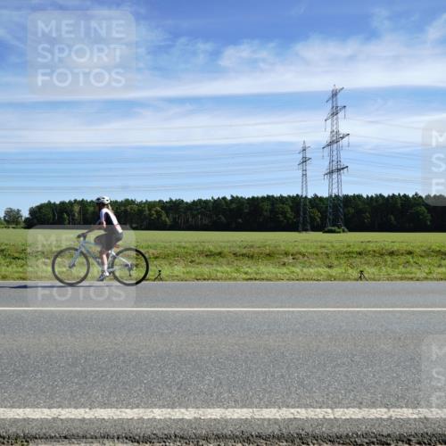 07.09.2025 - 19. Norderstedt Triathlon Michael Burmester http://msf.ph/oto/8840840 07.09.2025 12:22:29 Radfahren 725, 792, 1338 meine-sportfotos.de