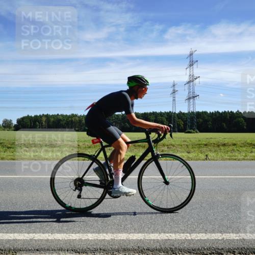 07.09.2025 - 19. Norderstedt Triathlon Michael Burmester http://msf.ph/oto/8841448 07.09.2025 12:25:04 Radfahren 301, 825 meine-sportfotos.de