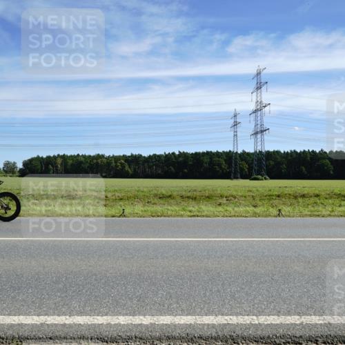 07.09.2025 - 19. Norderstedt Triathlon Michael Burmester http://msf.ph/oto/8841517 07.09.2025 12:25:19 Radfahren 205, 220, 274, 292, 766, 1280 meine-sportfotos.de
