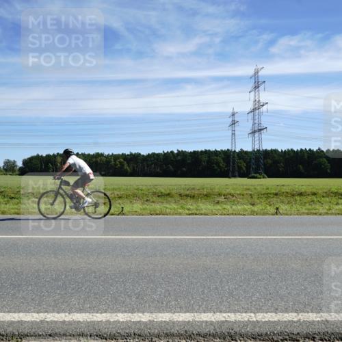 07.09.2025 - 19. Norderstedt Triathlon Michael Burmester http://msf.ph/oto/8841907 07.09.2025 12:27:35 Radfahren 1247 meine-sportfotos.de