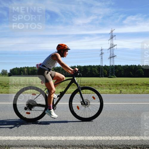 07.09.2025 - 19. Norderstedt Triathlon Michael Burmester http://msf.ph/oto/8842071 07.09.2025 12:28:12 Radfahren 171, 728, 735, 752, 1264, 1331 meine-sportfotos.de