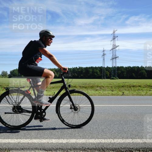 07.09.2025 - 19. Norderstedt Triathlon Michael Burmester http://msf.ph/oto/8842078 07.09.2025 12:28:13 Radfahren 728, 752, 1264, 1331 meine-sportfotos.de