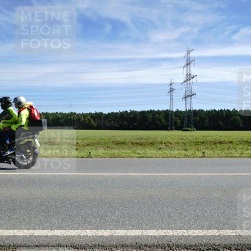 07.09.2025 - 19. Norderstedt Triathlon Michael Burmester http://msf.ph/oto/8842327 07.09.2025 12:29:56 Radfahren 251, 737, 755, 811 meine-sportfotos.de