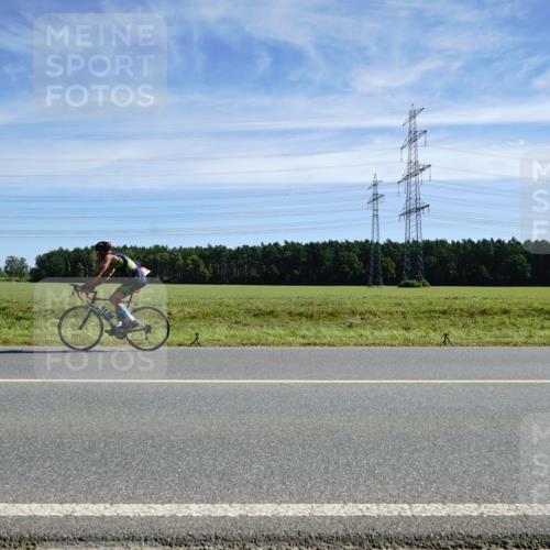 07.09.2025 - 19. Norderstedt Triathlon Michael Burmester http://msf.ph/oto/8842463 07.09.2025 12:30:42 Radfahren 248, 1221, 1248 meine-sportfotos.de